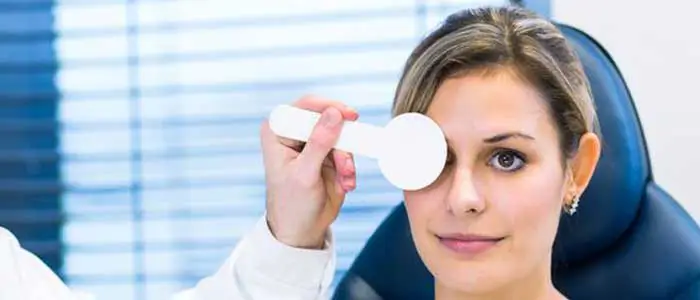 Our Edmonton Eye Exams - Cover Test: evaluating eye coordination